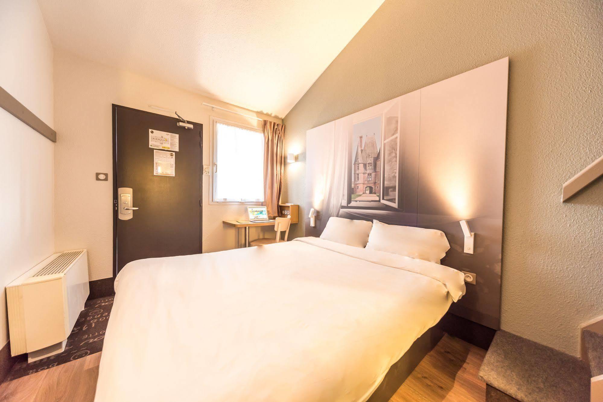 B&B Hotel Alencon Nord Εξωτερικό φωτογραφία