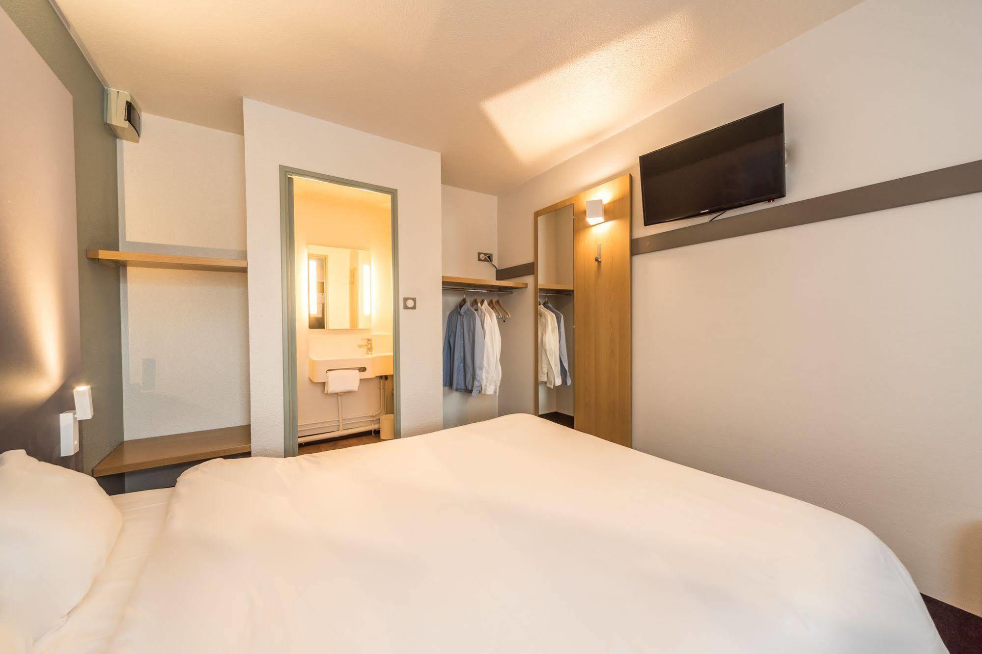 B&B Hotel Alencon Nord Εξωτερικό φωτογραφία